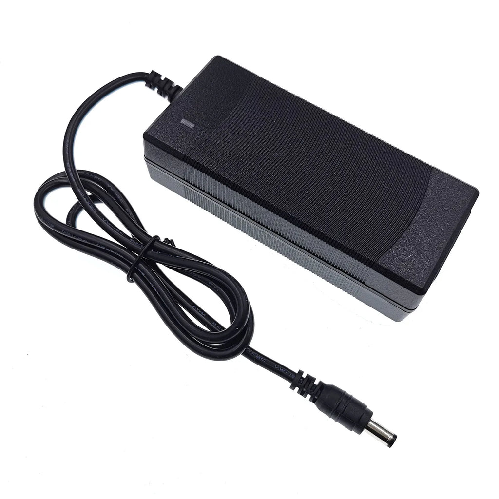 Chargeur Batterie Lithium 36V 2A – Sortie 42V, Entrée 100-240V, Trottinette & Vélo Électrique