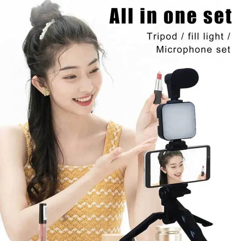 Kit Vlogging Smartphone – Trépied, Micro & Lumière LED | TikTok, YouTube, Live